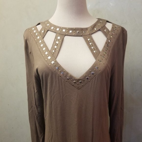 Venus long sleeve studded cutout dress size M (X10) - Picture 5 of 9